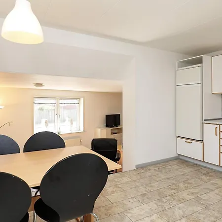 Apartment 6 Person In Thybor N