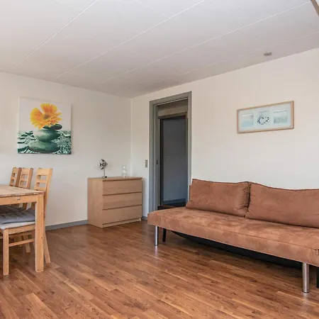 6 Person In Thybor N Thyborøn