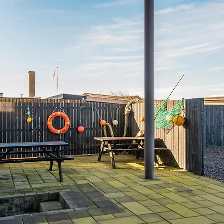 6 Person In Thyborøn